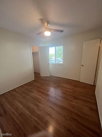 3458 Willowrun DR B, Austin, TX 78704