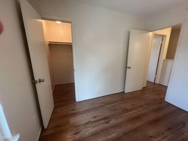 3458 Willowrun DR B, Austin, TX 78704