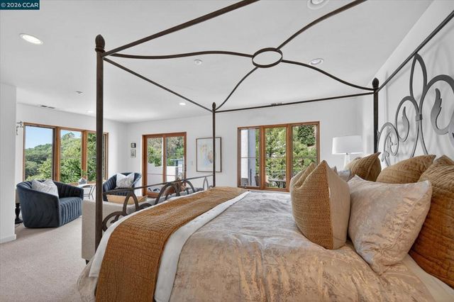 21 Live Oak Rd, Berkeley, CA 94705