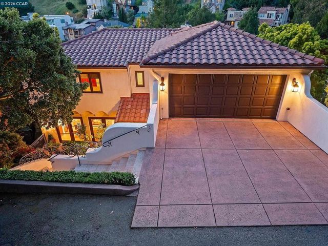 21 Live Oak Rd, Berkeley, CA 94705