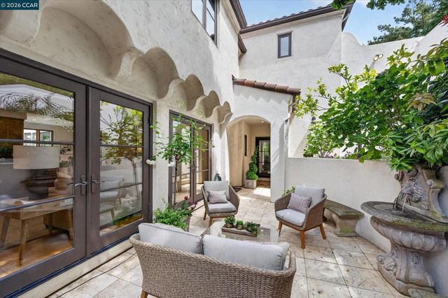 21 Live Oak Rd, Berkeley, CA 94705