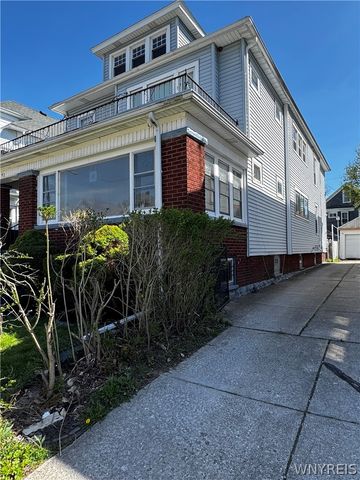 97 Brunswick Blvd Boulevard, Buffalo, NY 14208