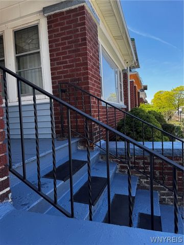 97 Brunswick Blvd Boulevard, Buffalo, NY 14208