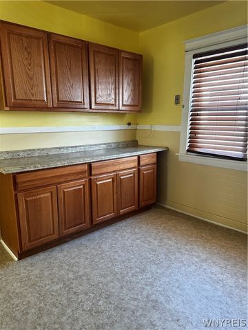 97 Brunswick Blvd Boulevard, Buffalo, NY 14208