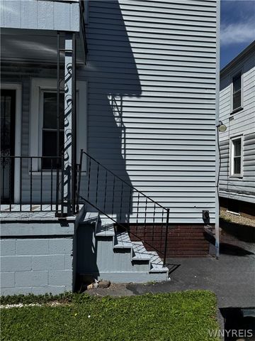 97 Brunswick Blvd Boulevard, Buffalo, NY 14208