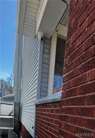 97 Brunswick Blvd Boulevard, Buffalo, NY 14208