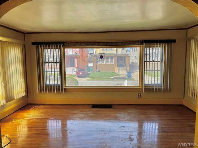 97 Brunswick Blvd Boulevard, Buffalo, NY 14208