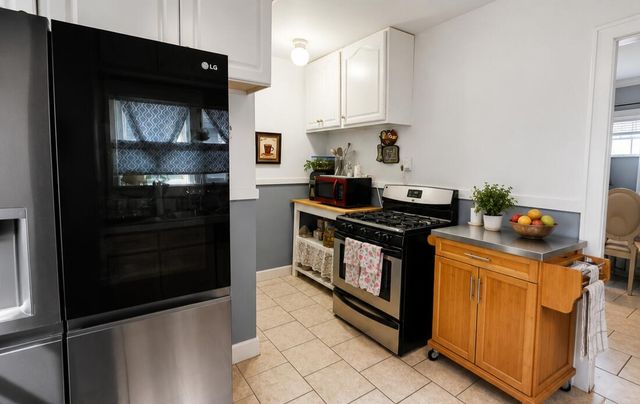 1807 College Avenue Se, City Of Grand Rapids, MI 49507