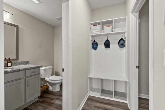 1429 Kingbird Dr, Clarksville, TN 37040