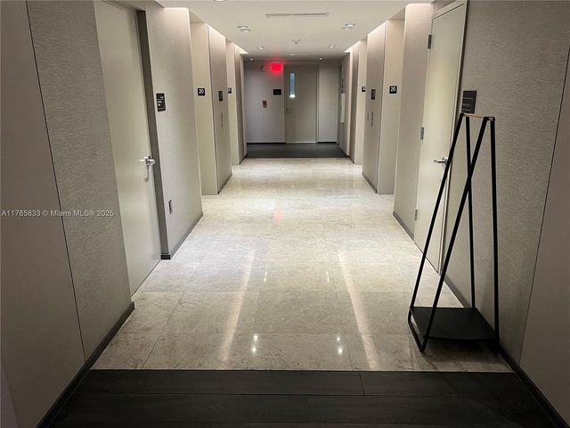 1451 Brickell Ave 2004, Miami, FL 33131