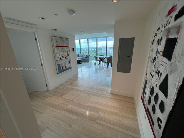 1451 Brickell Ave 2004, Miami, FL 33131