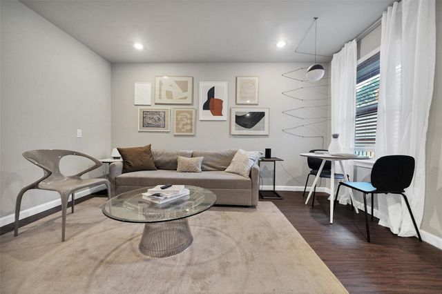 1953 Dryden Street 4, Houston, TX 77030
