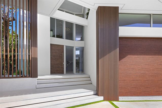 503 Palm Dr, Hallandale Beach, FL 33009