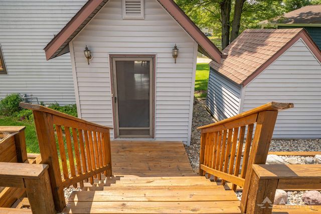 1984 N Ogemaw Trail, West Branch, MI 48661