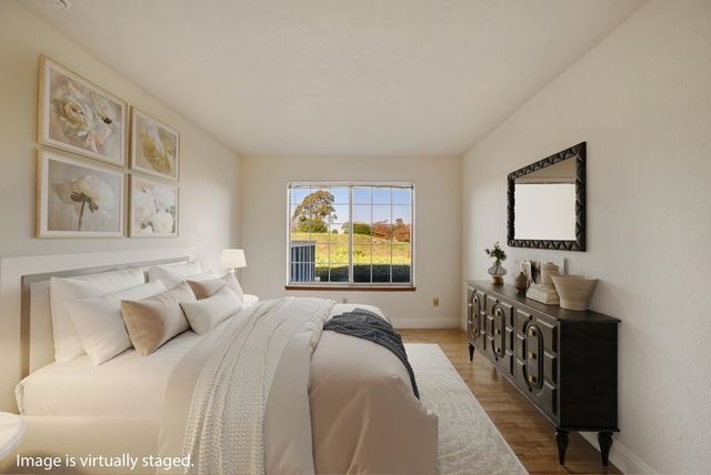 54 54 Glenwood, Hercules, CA 94547