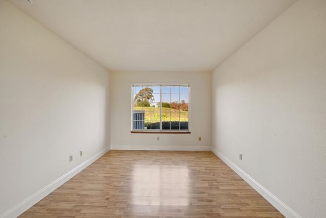 54 54 Glenwood, Hercules, CA 94547