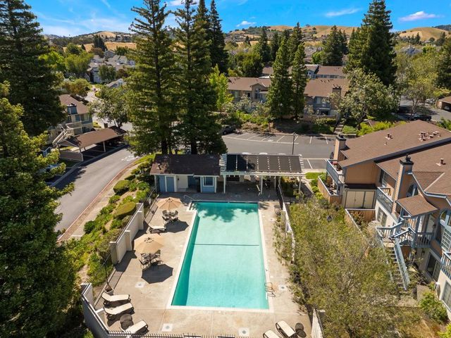 54 54 Glenwood, Hercules, CA 94547