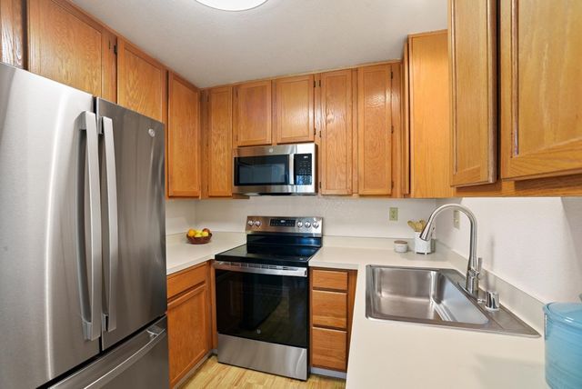 54 54 Glenwood, Hercules, CA 94547