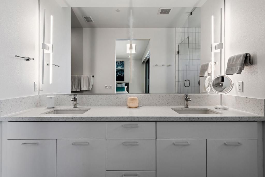 Image 23 of property listing at 294 Mayfair Way, Palm Springs, CA 92264
