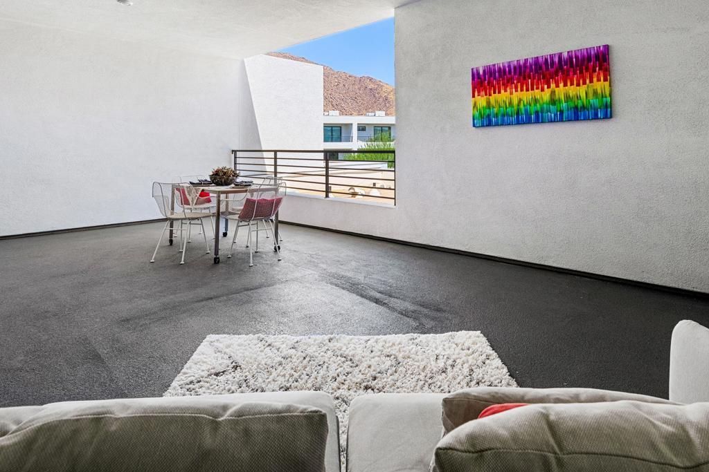 Image 28 of property listing at 294 Mayfair Way, Palm Springs, CA 92264