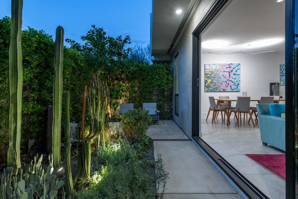 Image 46 of property listing at 294 Mayfair Way, Palm Springs, CA 92264