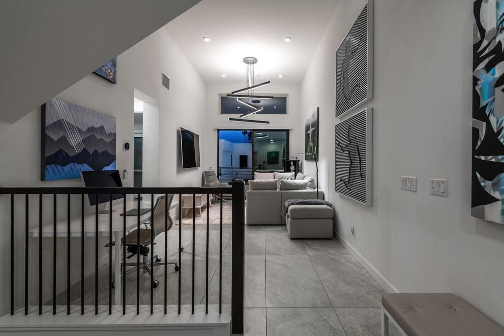 Image 48 of property listing at 294 Mayfair Way, Palm Springs, CA 92264