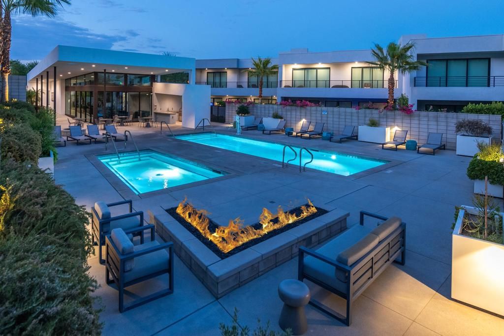 Image 52 of property listing at 294 Mayfair Way, Palm Springs, CA 92264