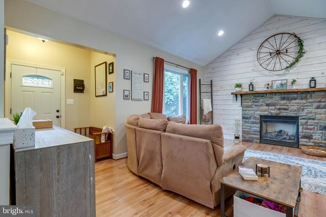 3480 SOUTHAMPTON DR, Jeffersonton, VA 22724