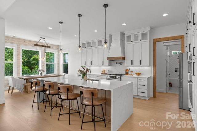 7 Temujin Drive, Leicester, NC 28748