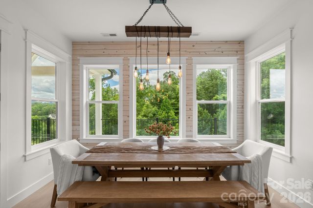 7 Temujin Drive, Leicester, NC 28748