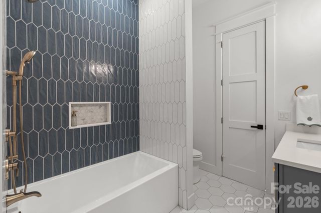 7 Temujin Drive, Leicester, NC 28748