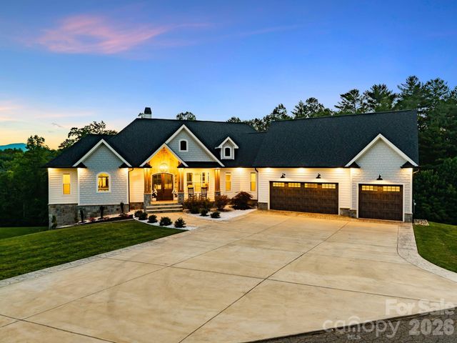 7 Temujin Drive, Leicester, NC 28748