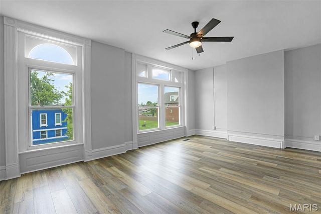4550 Enright Avenue, St Louis, MO 63108