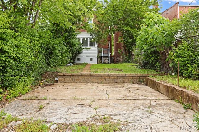 4550 Enright Avenue, St Louis, MO 63108
