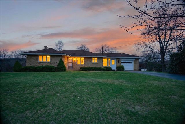 105 Clearview Dr, Economy, PA 15005