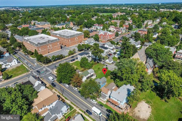 15 S GOVERNORS AVE, Dover, DE 19904