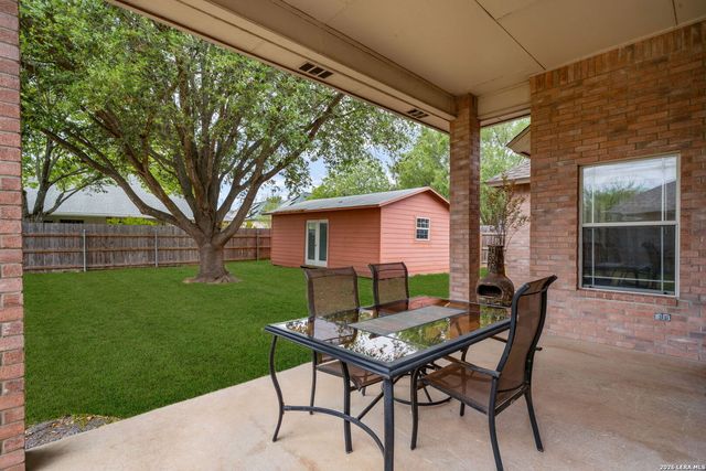 1242 Loma Verde, New Braunfels, TX 78130