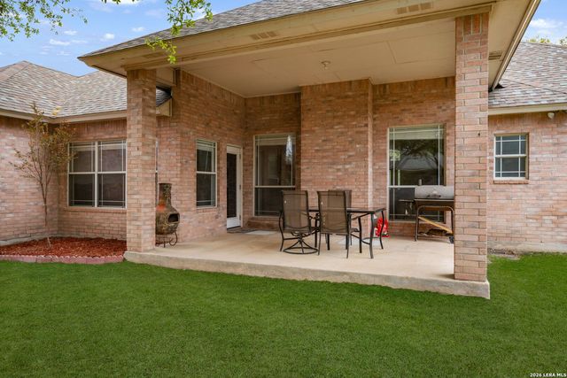 1242 Loma Verde, New Braunfels, TX 78130
