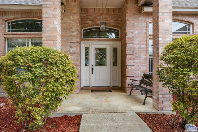 1242 Loma Verde, New Braunfels, TX 78130