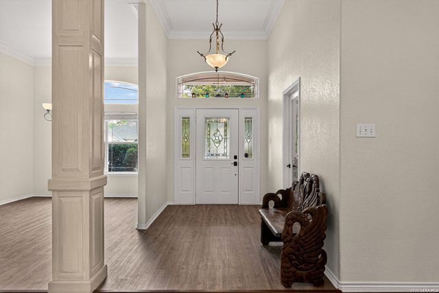 1242 Loma Verde, New Braunfels, TX 78130