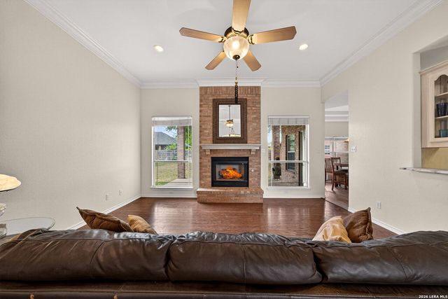 1242 Loma Verde, New Braunfels, TX 78130