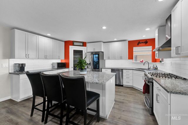 8089 S S Diego Way, Boise, ID 83709