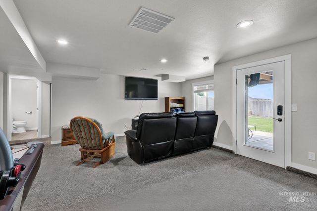 8089 S S Diego Way, Boise, ID 83709