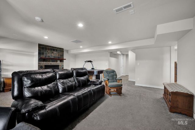 8089 S S Diego Way, Boise, ID 83709