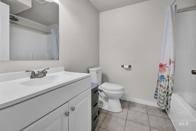 8089 S S Diego Way, Boise, ID 83709