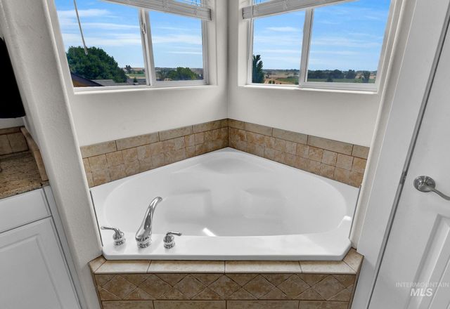 8089 S S Diego Way, Boise, ID 83709