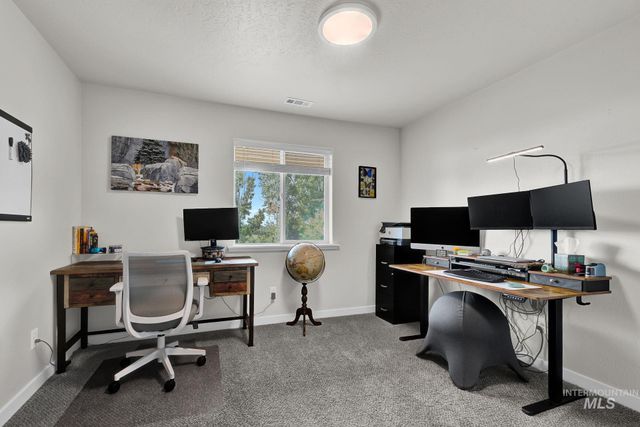 8089 S S Diego Way, Boise, ID 83709