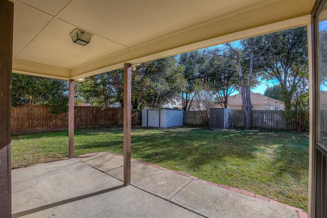 420 Revolution Lane, Arlington, TX 76002