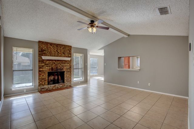 420 Revolution Lane, Arlington, TX 76002