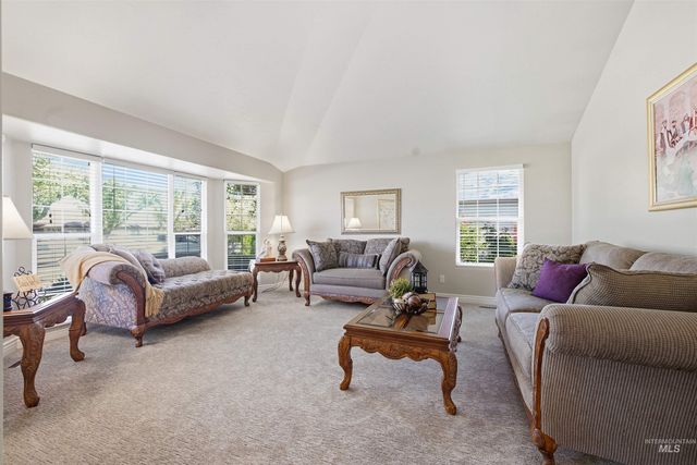 2028 Candleridge Dr, Twin Falls, ID 83301
